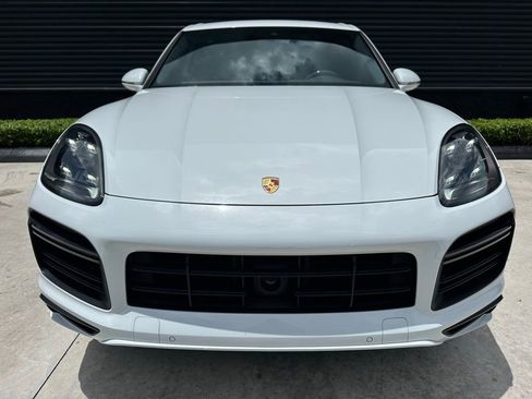 Certified 2019 Porsche Cayenne Turbo AWD/4WD image 8