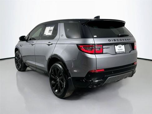 Certified 2025 Land Rover Discovery Sport Dynamic SE AWD/4WD image 4