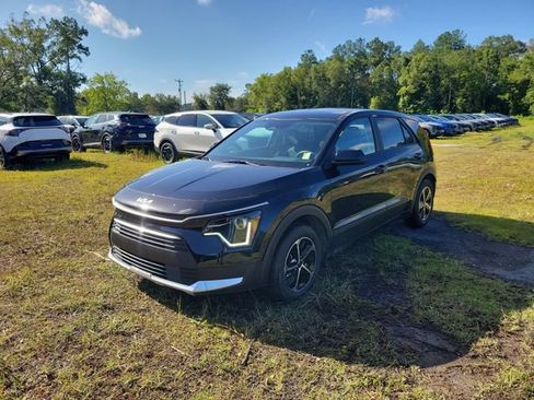 New 2026 Kia Niro LX FWD image 4