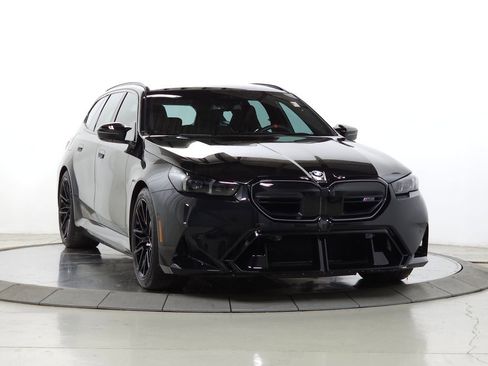 Used 2025 BMW M5 Touring w/ M Driver's Package AWD/4WD image 1