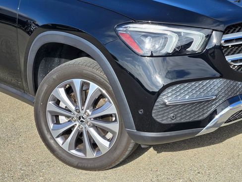 Used 2023 Mercedes-Benz GLE 350 4MATIC w/ Premium Package image 9