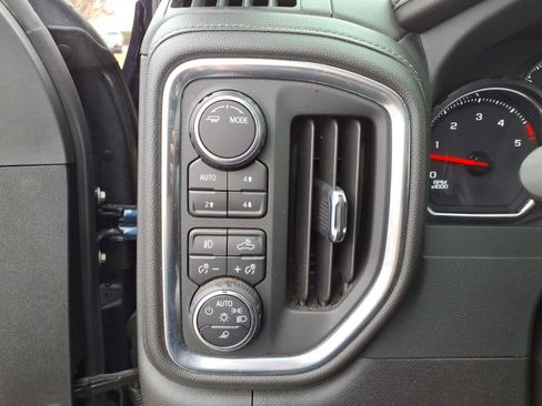 Used 2023 Chevrolet Silverado 2500 LTZ w/ Gooseneck/5TH Wheel Package image 8