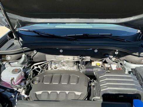 New 2026 Volkswagen Atlas SE image 13