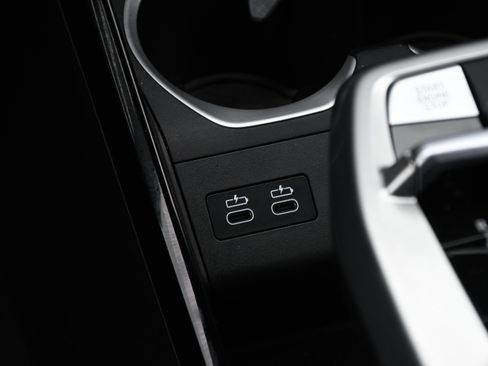 Certified 2025 BMW X1 xDrive28i image 24