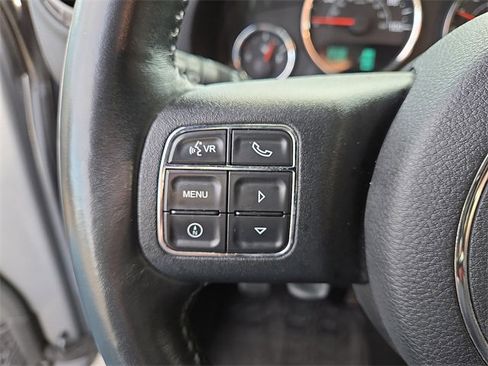 Used 2016 Jeep Wrangler Sport image 21