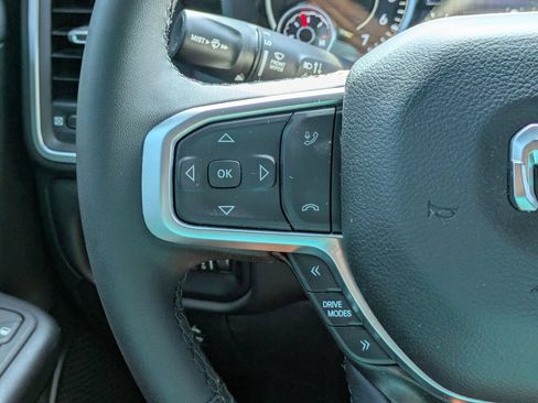 Used 2025 RAM 1500 Big Horn AWD/4WD image 18