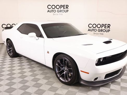Used 2023 Dodge Challenger R/T Scat Pack image 1
