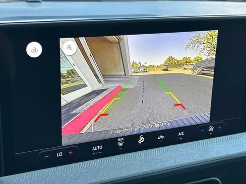 New 2025 Ford Maverick XLT image 19