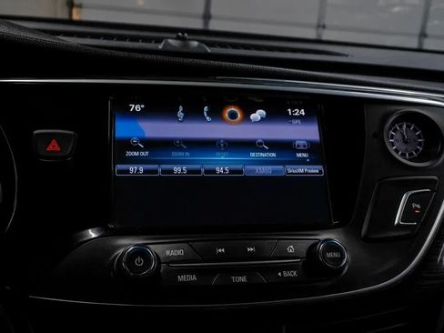 Used 2017 Buick Envision Essence FWD image 34