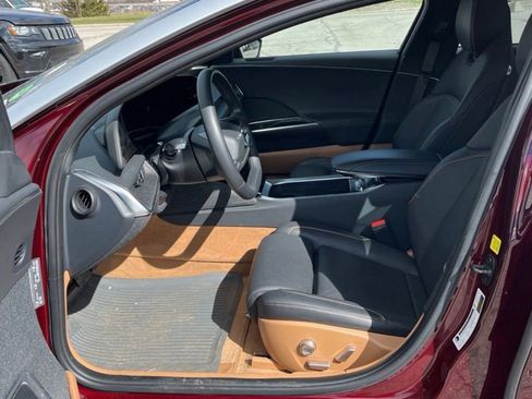 Used 2023 Lucid Air Touring image 12