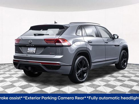 Used 2022 Volkswagen Atlas Cross Sport SEL R-Line image 10