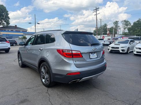 Used 2016 Hyundai Santa Fe Limited w/ Option Group 04 AWD/4WD image 6