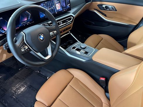 Certified 2023 BMW 330i Sedan w/ Parking Assistance Package RWD image 4