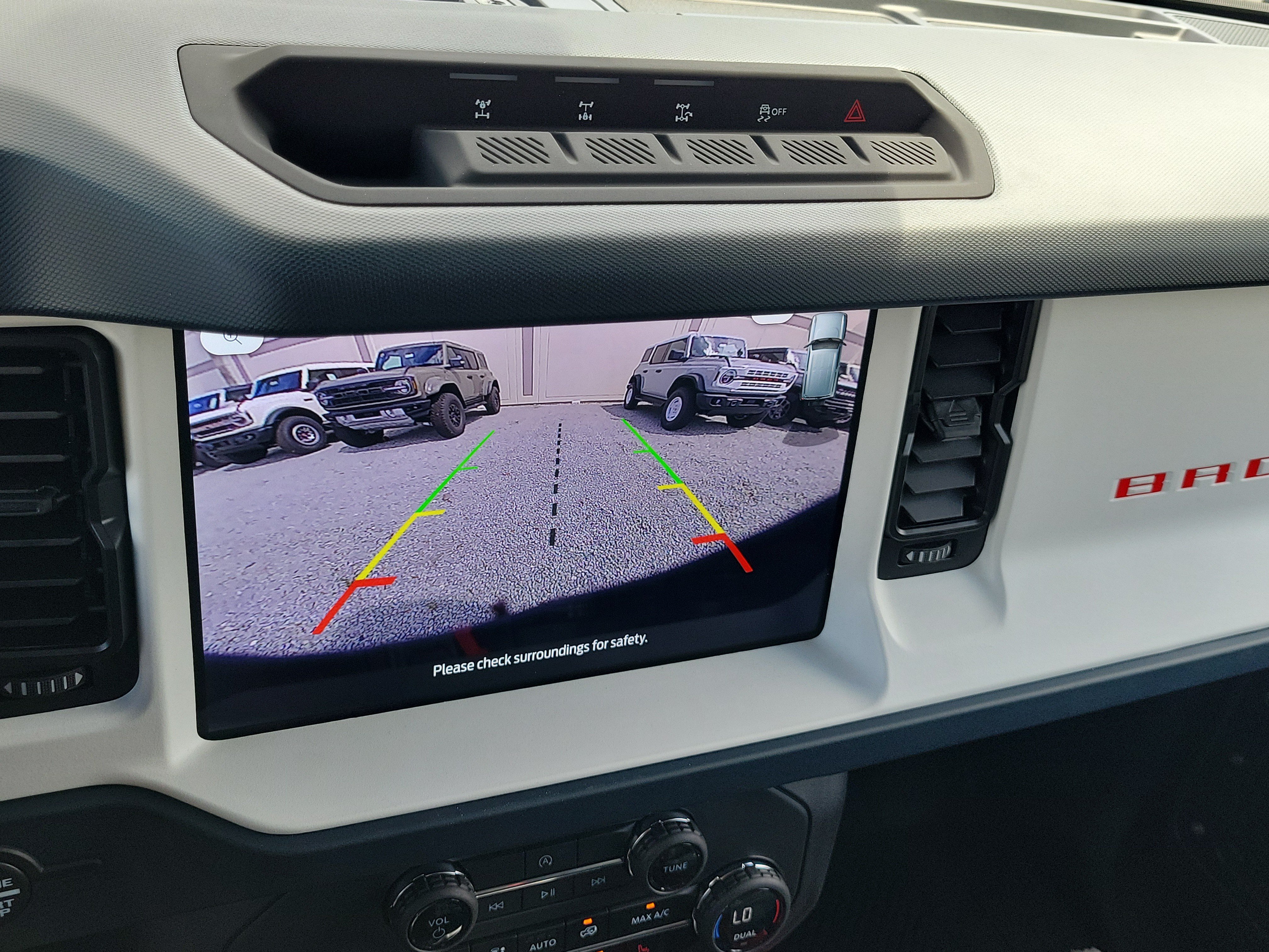 New 2026 Ford Bronco Heritage Edition AWD/4WD image 19