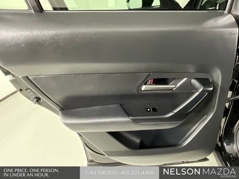 Certified 2025 MAZDA CX-50 AWD 2.5 S w/ Preferred Package image 18