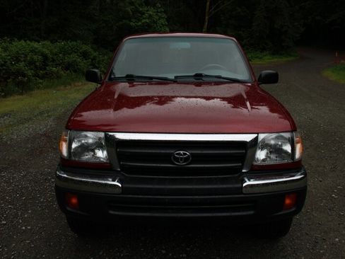 Used 1998 Toyota Tacoma 4x4 Xtracab image 9