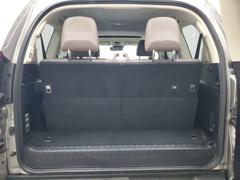 Used 2020 Lexus GX 460 Luxury image 9