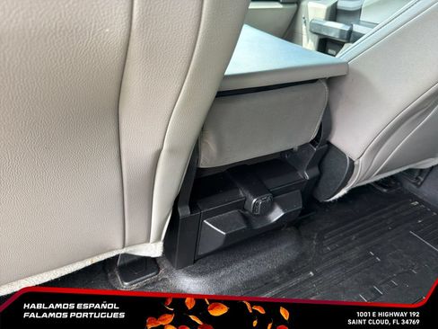 Used 2018 Ford F250 2WD Crew Cab Super Duty image 26