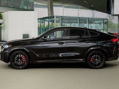 New 2026 BMW X6 xDrive40i w/ Executive Package image 4