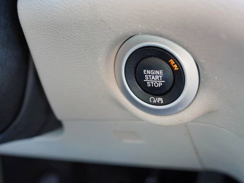 Certified 2023 Chrysler Voyager LX FWD image 32