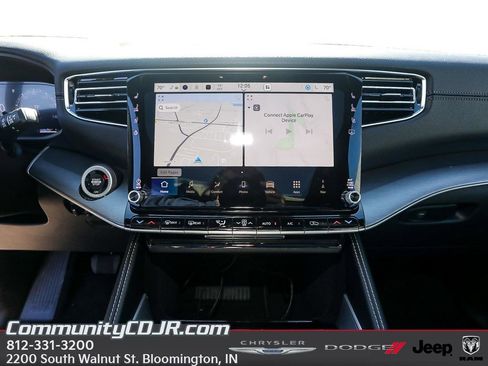 New 2026 Jeep Grand Wagoneer 4WD image 14