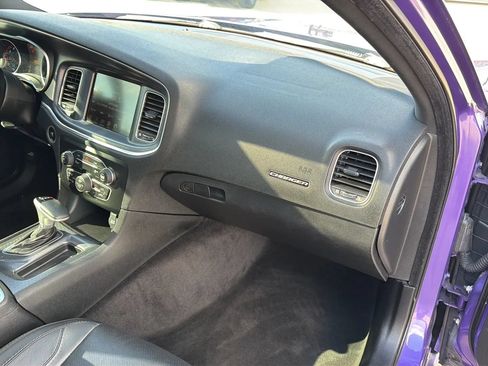Used 2016 Dodge Charger R/T w/ Plus Group RWD image 80