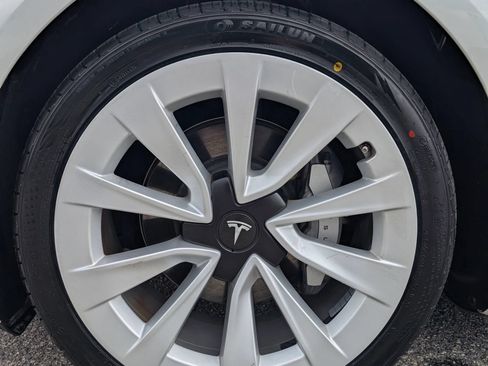 Used 2023 Tesla Model 3 Standard Range RWD image 30