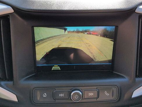 Used 2019 GMC Terrain SLE w/ Driver Convenience Package image 16