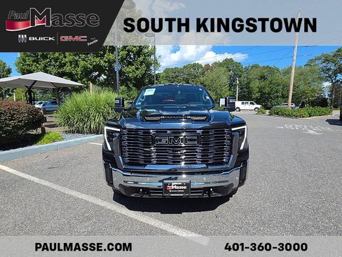 Used 2025 GMC Sierra 3500 SLE AWD/4WD image 2