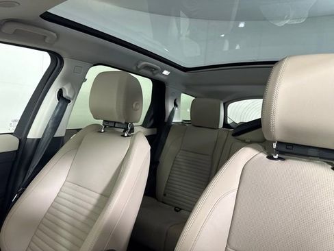 New 2025 Land Rover Discovery Sport S image 26