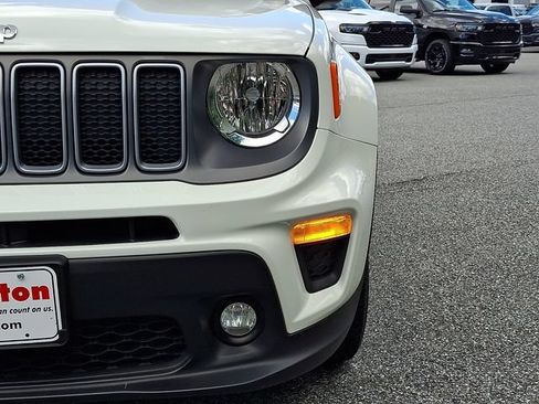 Used 2023 Jeep Renegade Limited w/ Sun/Sound Group AWD/4WD image 9