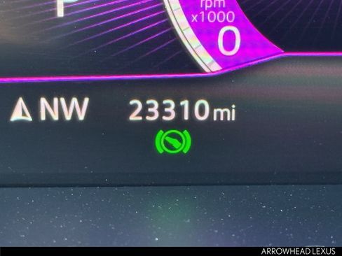 Used 2024 Volkswagen Tiguan SE R-Line image 18