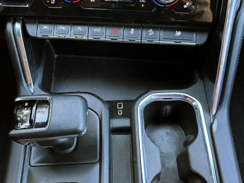 Used 2024 GMC Sierra 1500 Denali Ultimate image 17