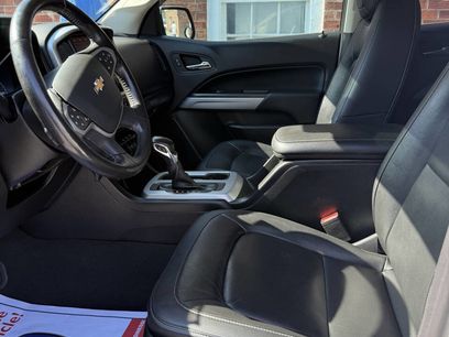 Used 2022 Chevrolet Colorado LT w/ Luxury Package