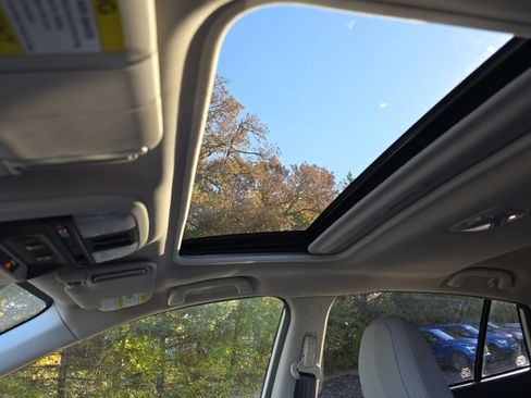 Used 2023 Subaru Crosstrek 2.5i Limited image 21