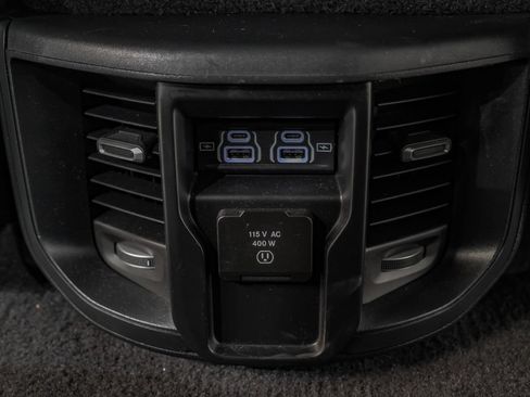Used 2024 RAM 2500 Laramie w/ Safety Group AWD/4WD image 38