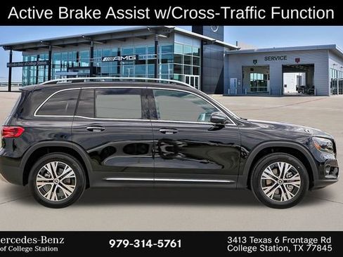 Used 2024 Mercedes-Benz GLB 250 image 10