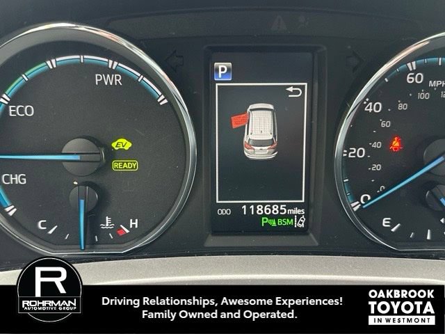 Used 2018 Toyota RAV4 Limited AWD/4WD image 6
