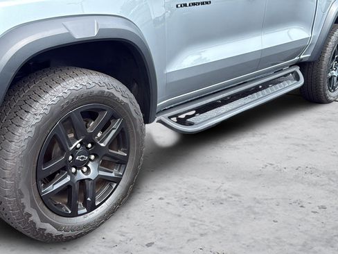 Used 2025 Chevrolet Colorado Trail Boss AWD/4WD image 28