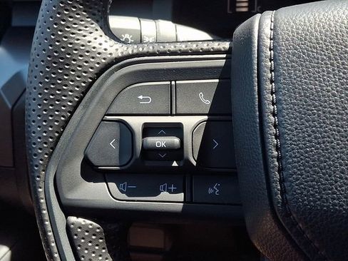 New 2026 Toyota Tacoma SR5 AWD/4WD image 19