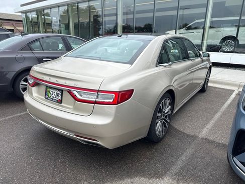 Used 2017 Lincoln Continental Reserve w/ Climate Package AWD/4WD image 2