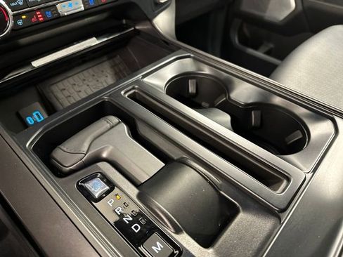 Certified 2024 Ford F150 Lariat w/ Equipment Group 502A High image 31