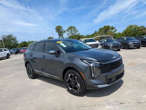 Certified 2026 Kia Sportage S AWD/4WD image 2