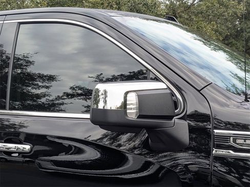 New 2026 GMC Sierra 1500 SLT w/ SLT Premium Plus Package image 12