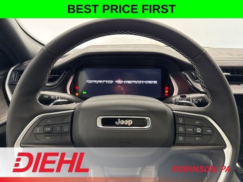 New 2026 Jeep Grand Cherokee Altitude AWD/4WD image 24