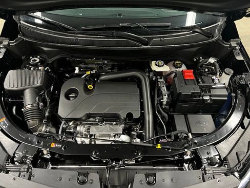 New 2026 Chevrolet Equinox LT FWD image 36