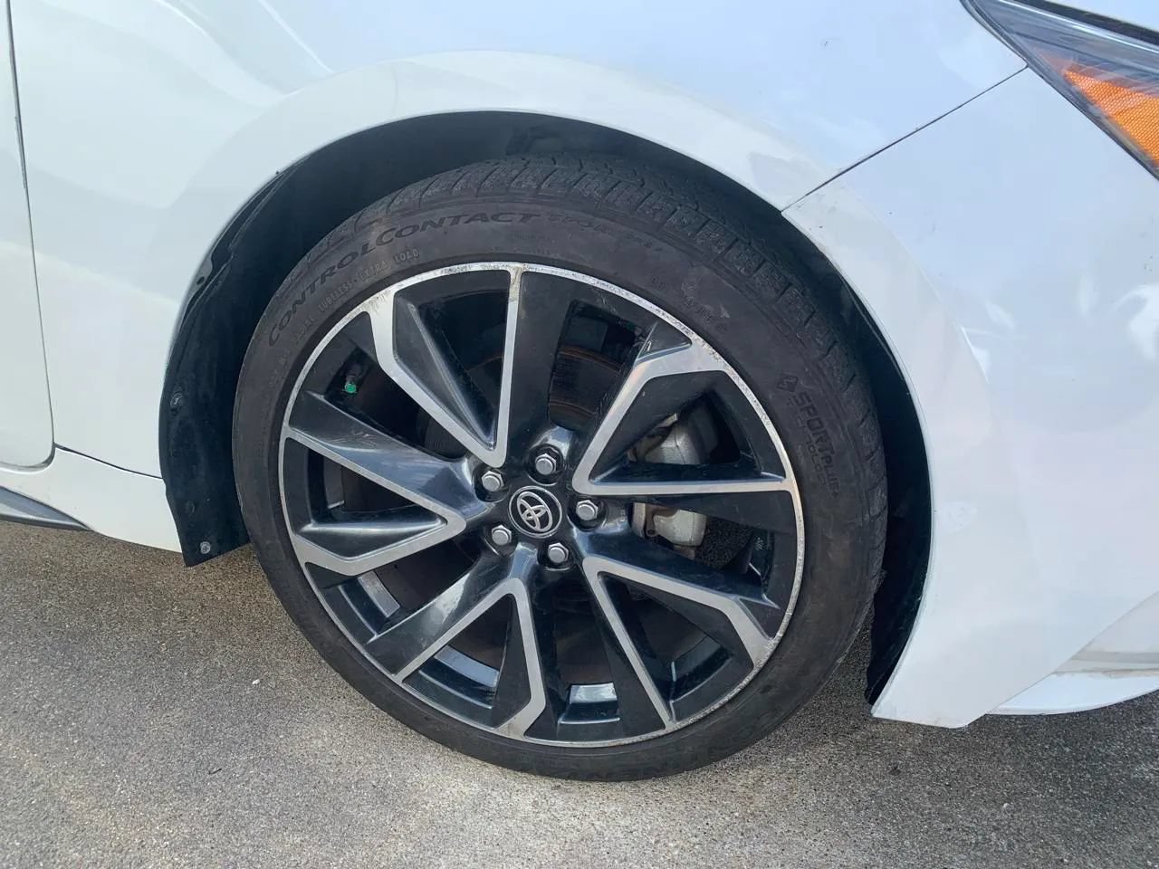 Used 2021 Toyota Corolla SE FWD image 24