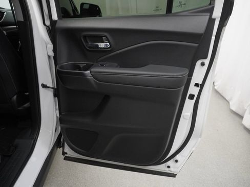 Used 2025 Honda Ridgeline RTL image 45