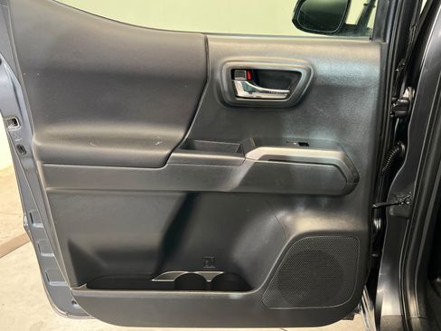 Used 2023 Toyota Tacoma TRD Off-Road image 20