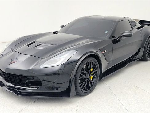 Used 2017 Chevrolet Corvette Z06 w/ Z07 Performance Package image 1